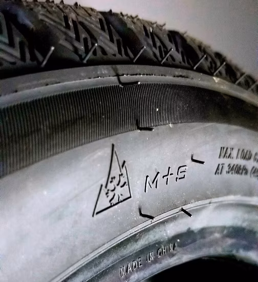 China Wholesale SUV 4× 4 Summer Winter Snow All Season UHP Best Radial Passenger PCR Car Tyre Used for Vehicle Wheels 195/65r15 185/65r15 185/70r14